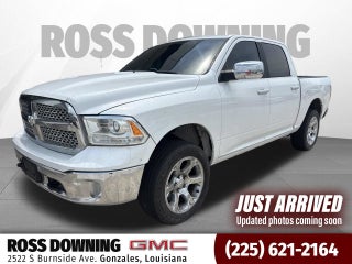 2018 RAM 1500 Laramie Crew Cab 4x4 5'7" Box