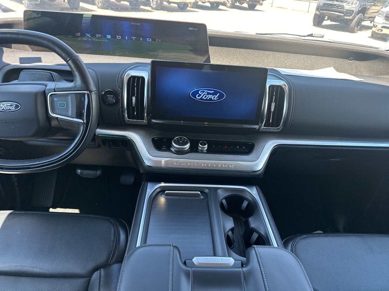 2025 Ford Expedition Platinum