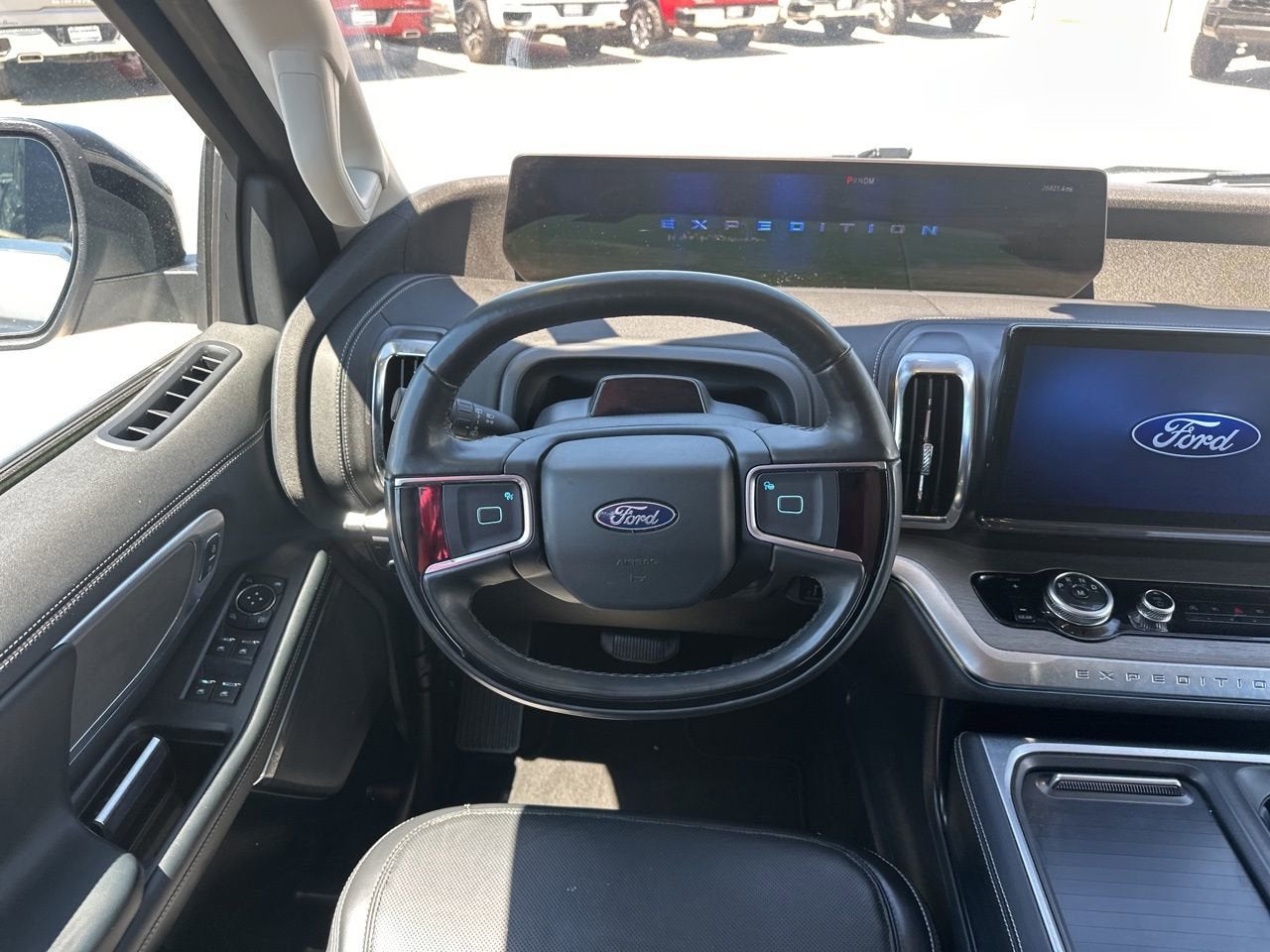 2025 Ford Expedition Platinum