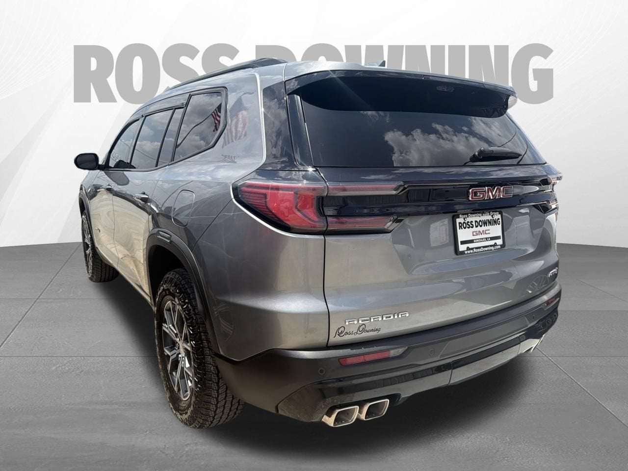 2026 GMC Acadia AT4
