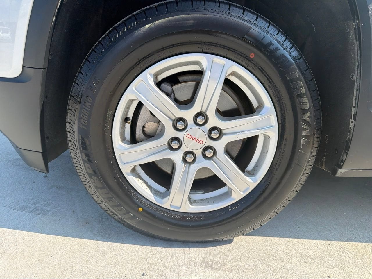 2017 GMC Acadia SLE