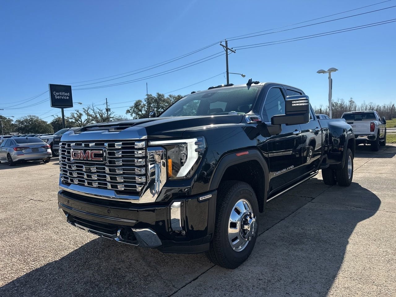 2026 GMC Sierra 3500 HD Denali DRW