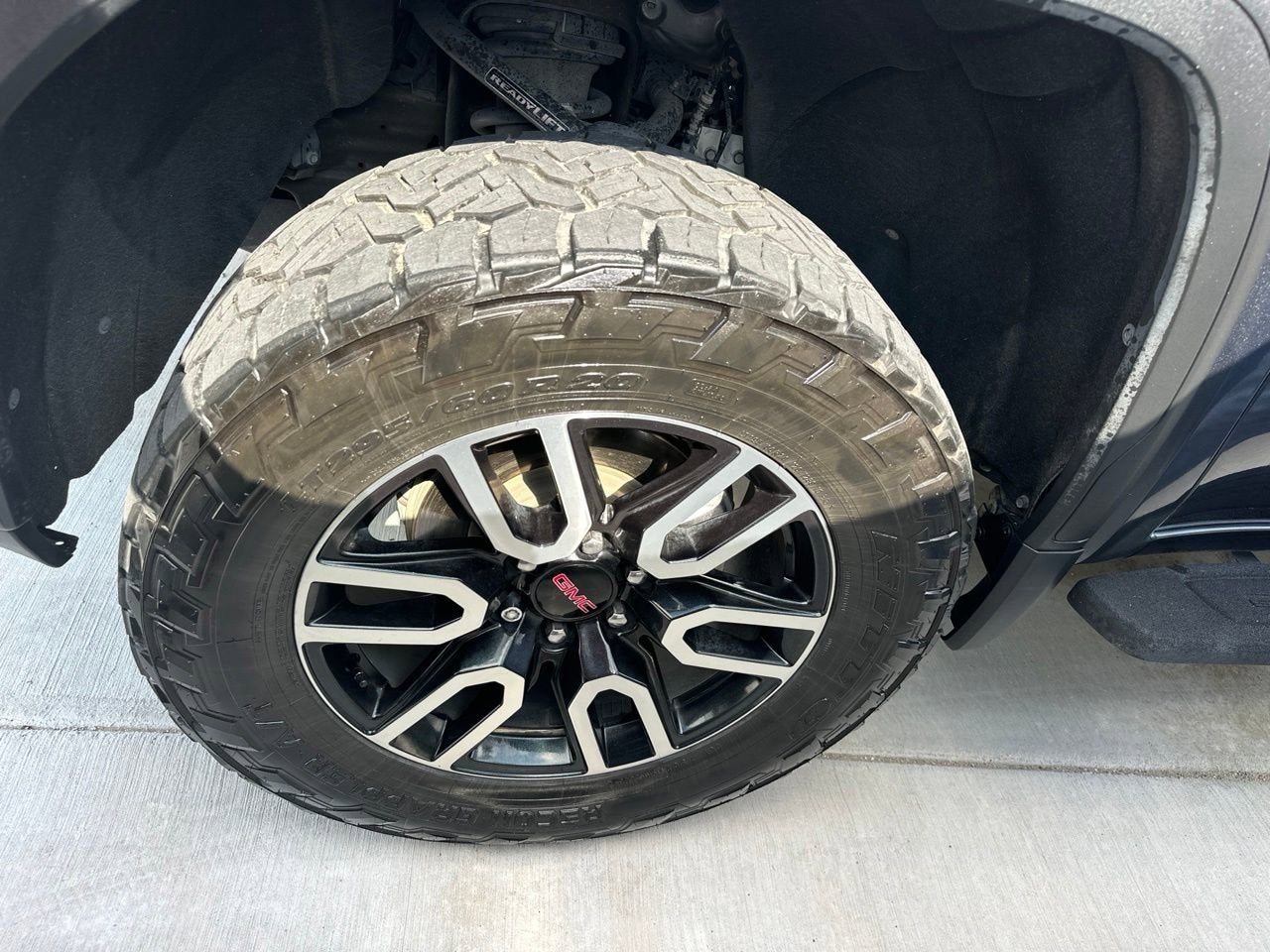 2022 GMC Sierra 1500 Limited AT4
