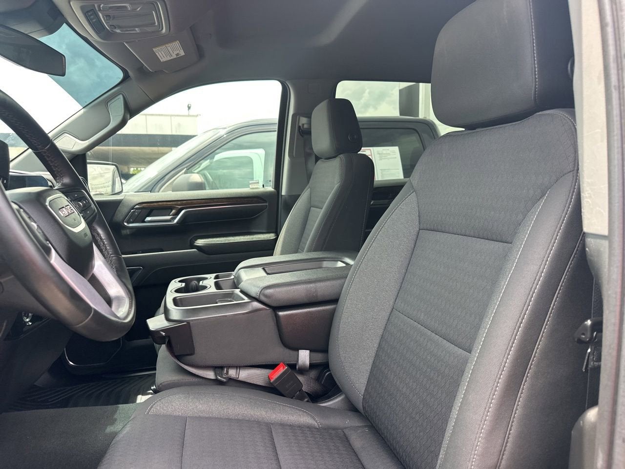 2023 GMC Sierra 1500 SLE