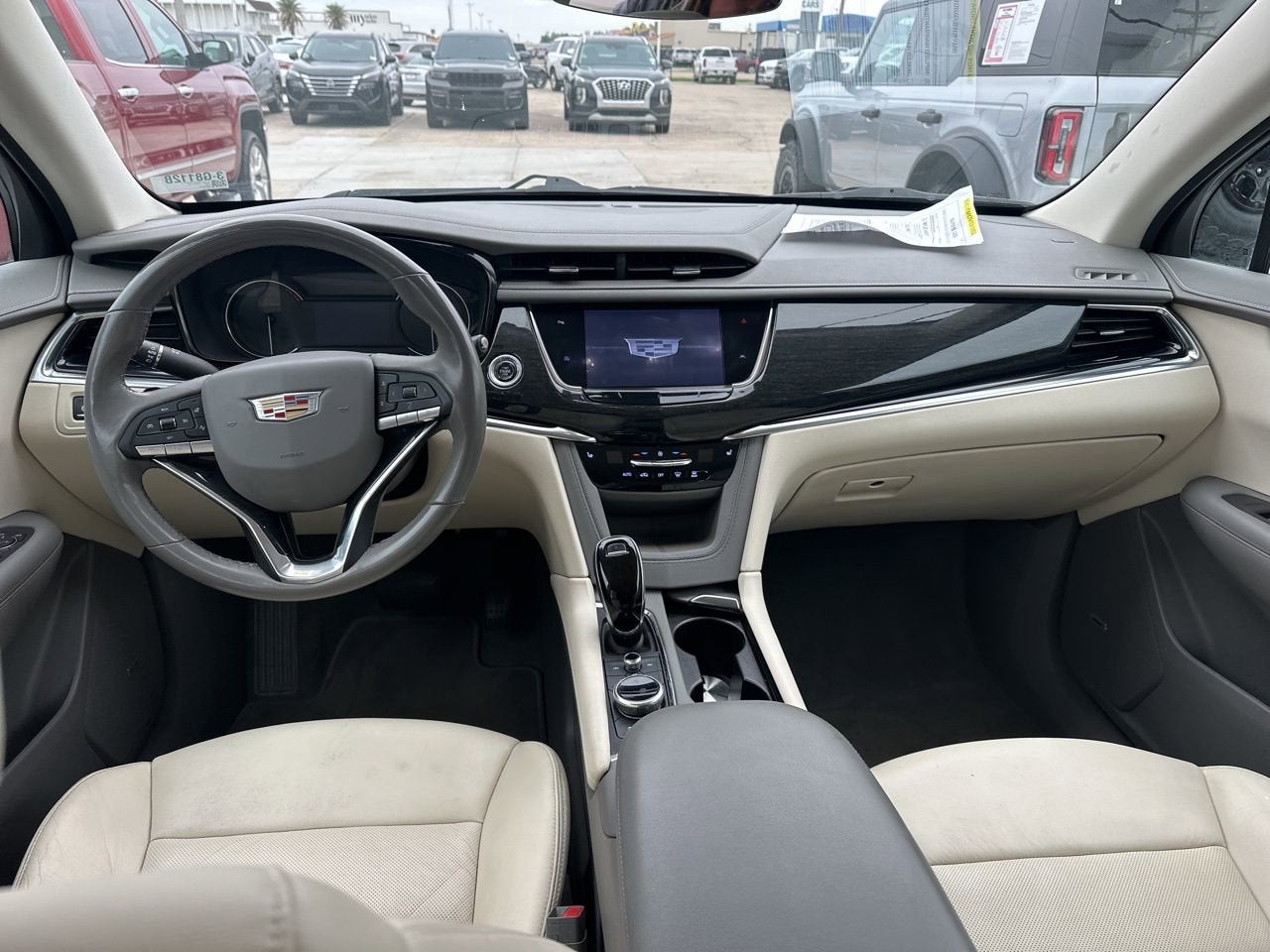 2020 Cadillac XT6 Premium Luxury