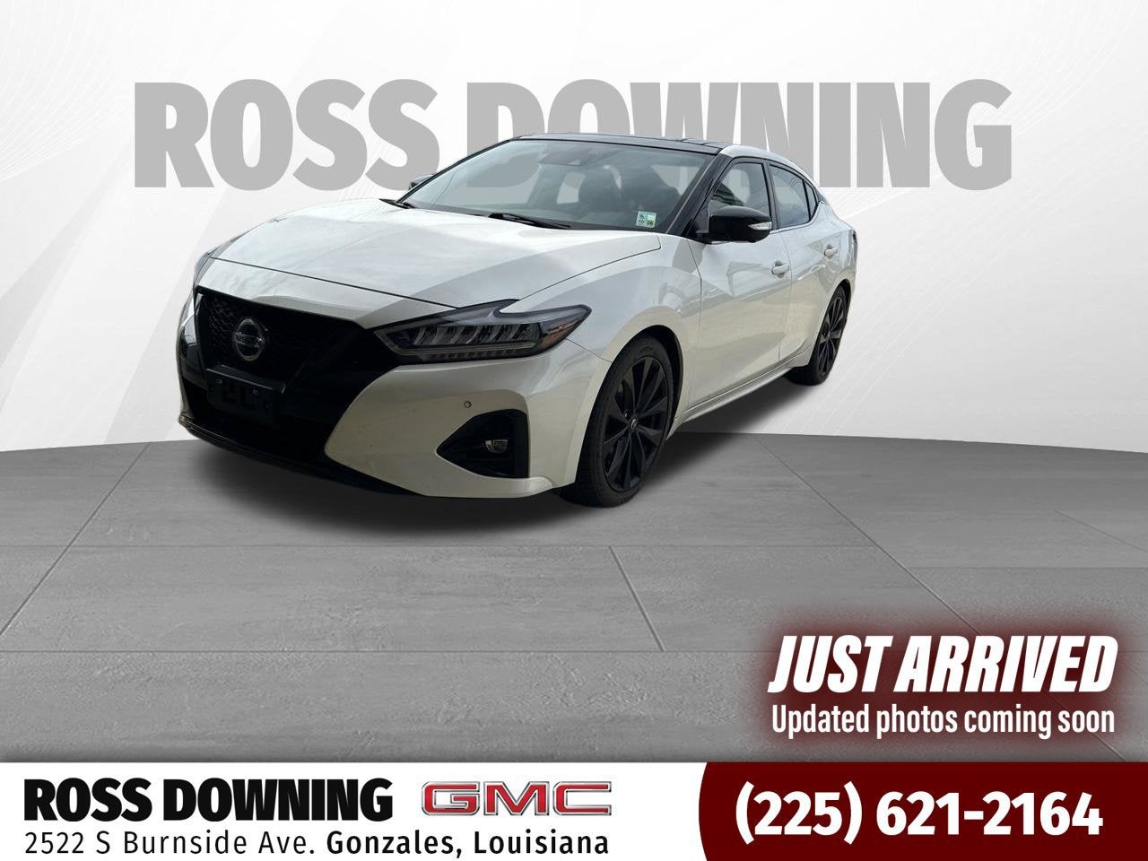 2022 Nissan Maxima SR