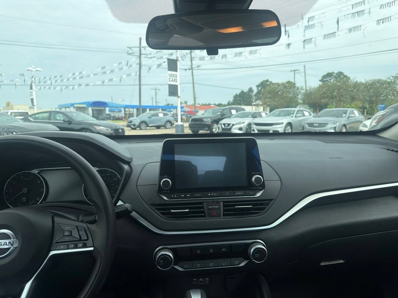 2022 Nissan Altima SV FWD