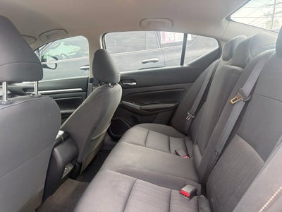2022 Nissan Altima SV FWD