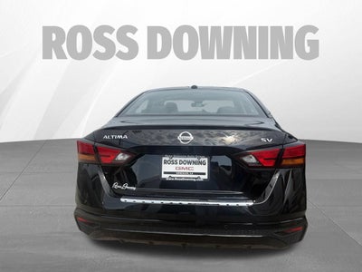 2022 Nissan Altima SV FWD
