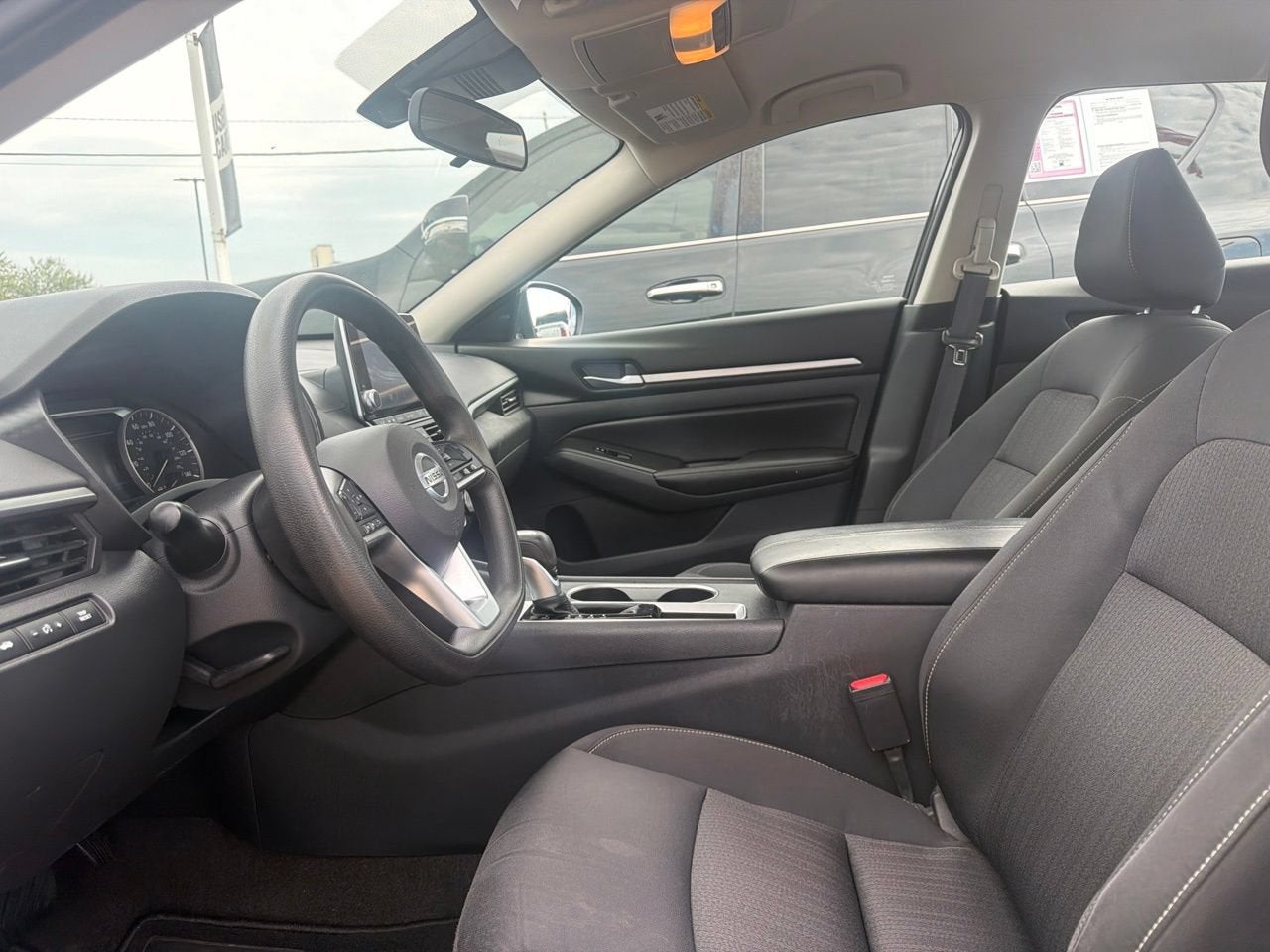 2022 Nissan Altima SV FWD