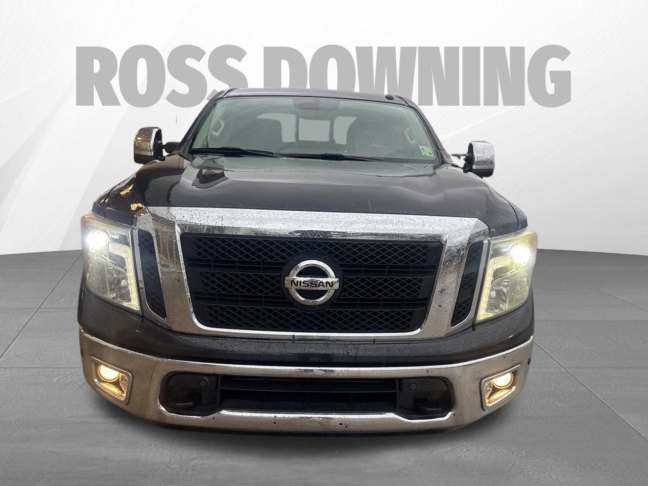 2017 Nissan Titan SL