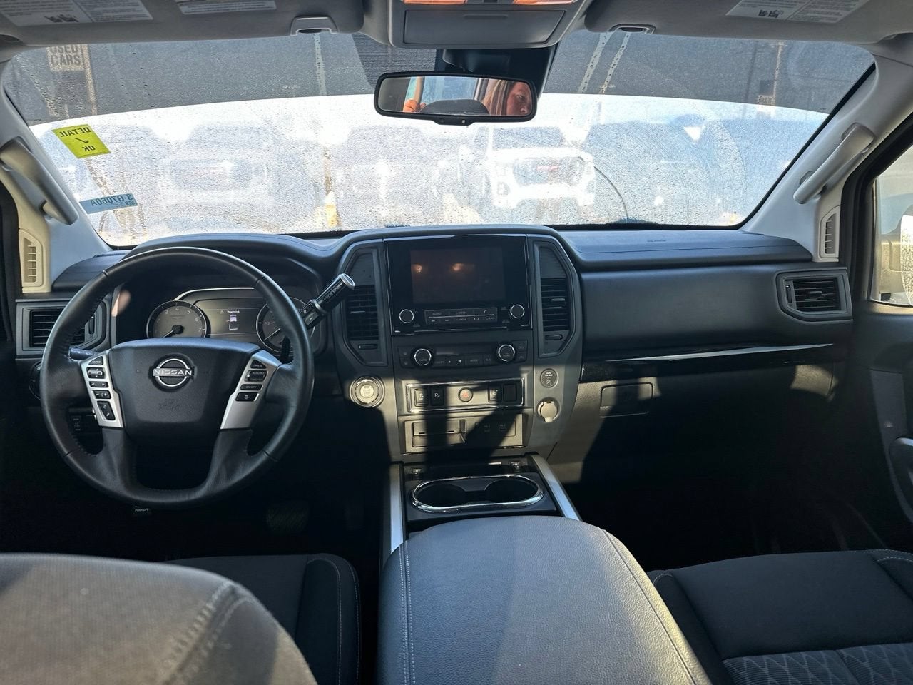 2024 Nissan TITAN Crew Cab SV 4x2