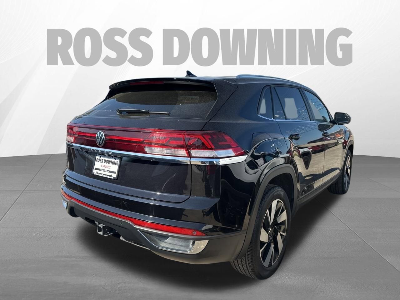 2025 Volkswagen Atlas Cross Sport 2.0T SE w/Technology