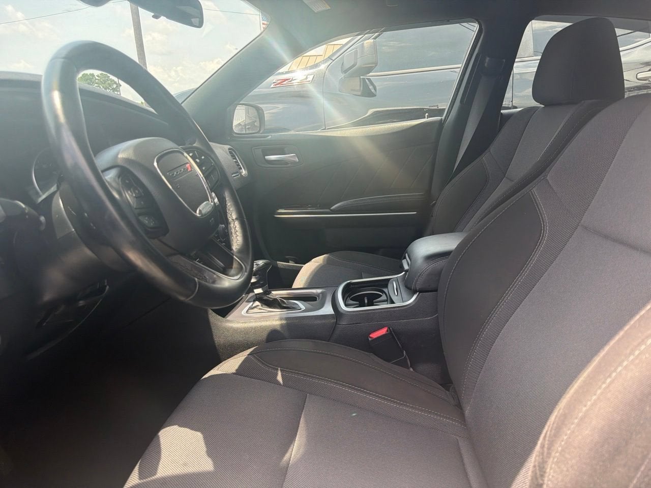 2022 Dodge Charger SXT RWD