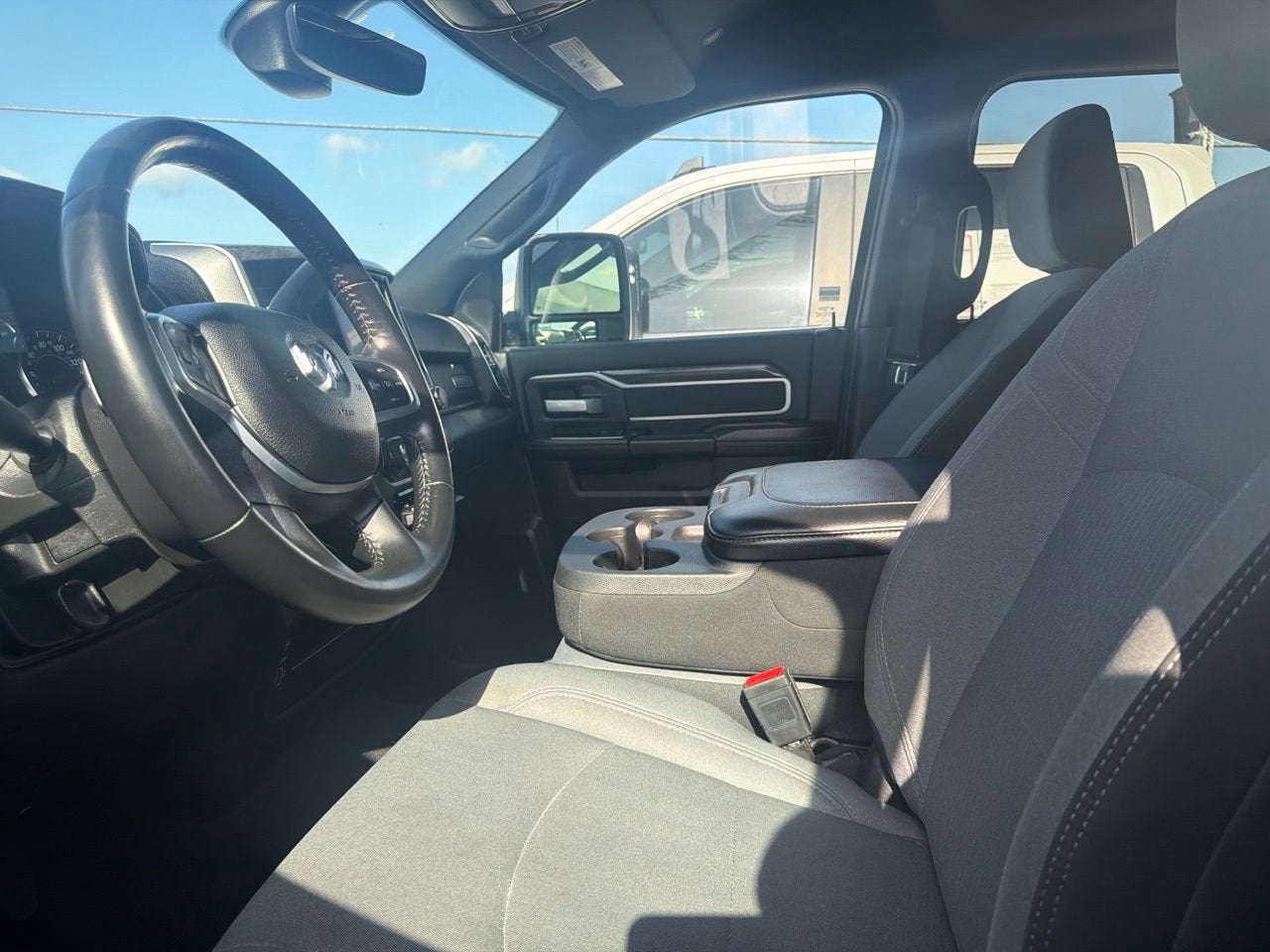 2024 RAM 2500 Big Horn Crew Cab 4x4 6'4" Box