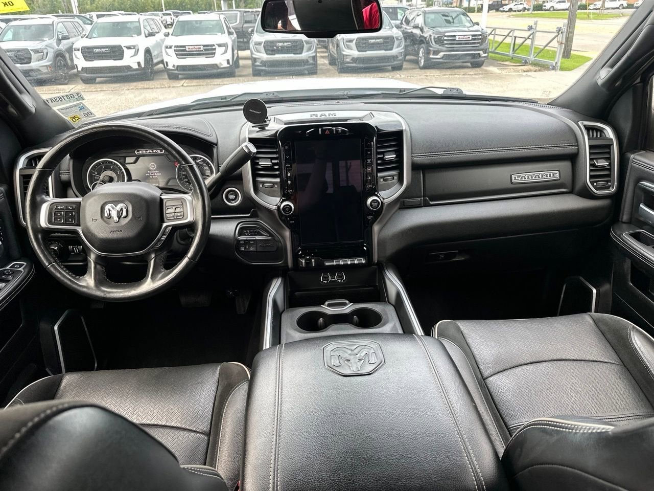 2020 RAM 2500 Laramie Mega Cab 4x4 6'4" Box