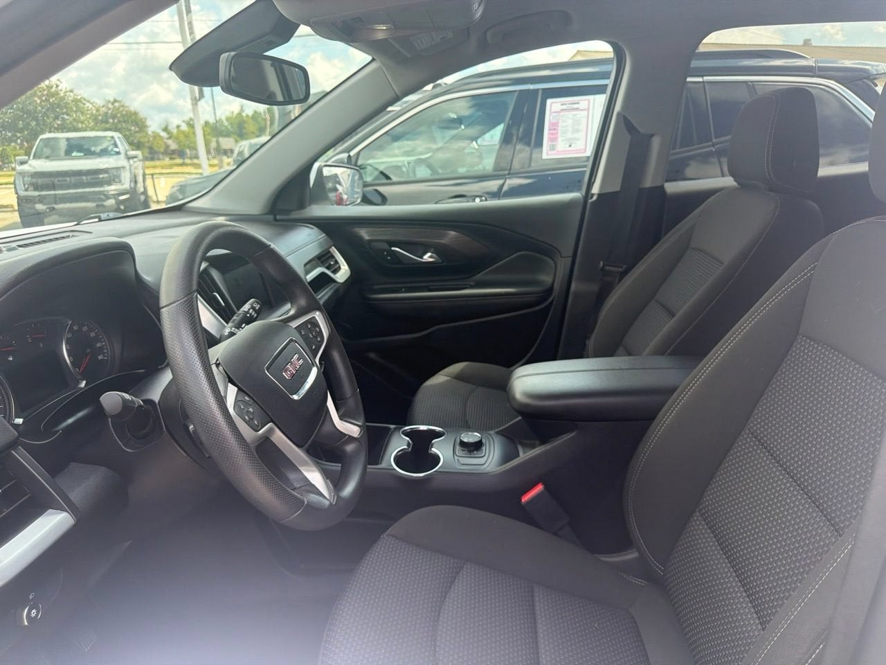 2024 GMC Terrain SLE
