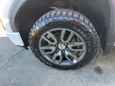 2022 GMC Sierra 1500 Limited AT4