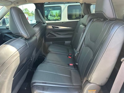 2023 INFINITI QX60 LUXE AWD