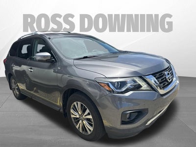 2018 Nissan Pathfinder SV