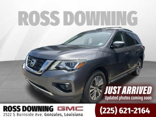 2018 Nissan Pathfinder SV