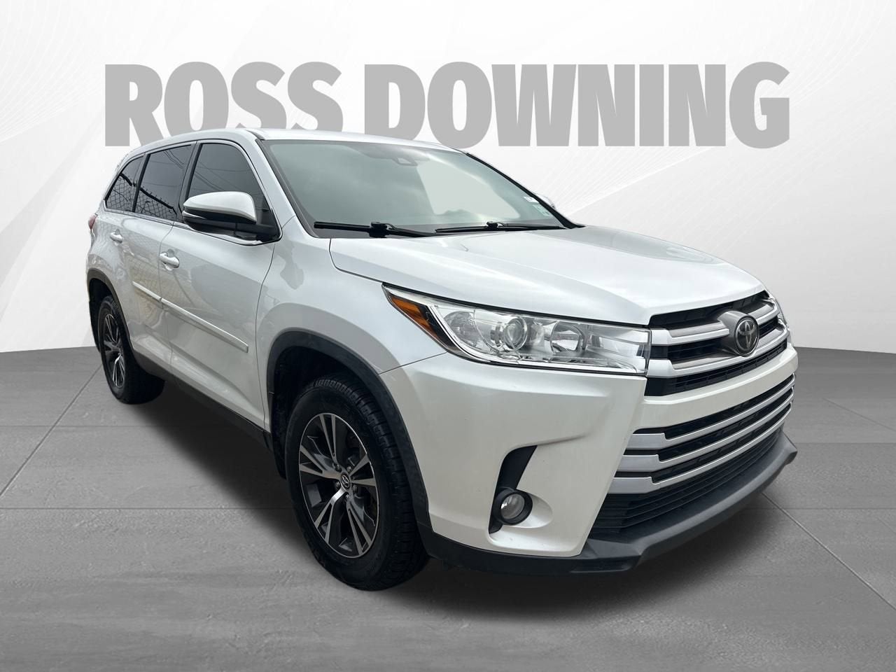 2019 Toyota Highlander LE