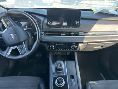 2023 Mitsubishi Outlander SE 2.5 S-AWC