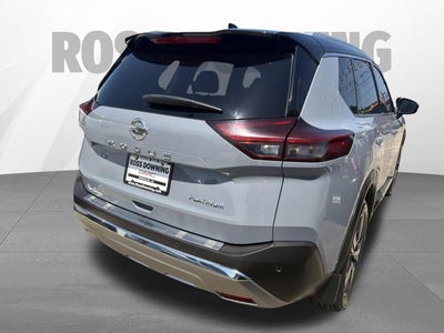 2021 Nissan Rogue Platinum FWD