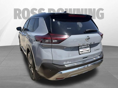 2021 Nissan Rogue Platinum FWD