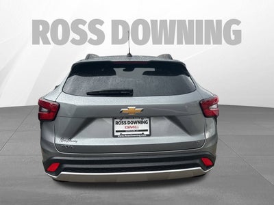 2025 Chevrolet Trax LT