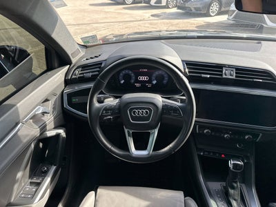 2021 Audi Q3 S line Premium