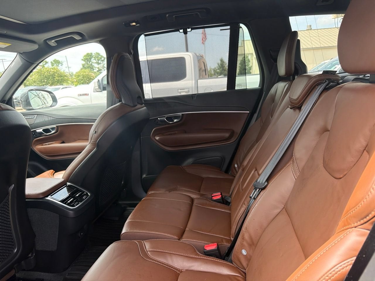2025 Volvo XC90 B6 Ultra